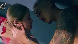 Chinese slut Li Zhiyan fucks with waiter in the bar.