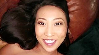 HD POV 巨乳のフランス系アジア人女性がセックスが大好き