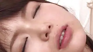 Azgın, eski tarz bir sevişme, lezzetli Megumi Shino ve yakışıklı sevgilisiyle! Şehvetli ikili başlıyor - Asya pornosunun en iyisi!